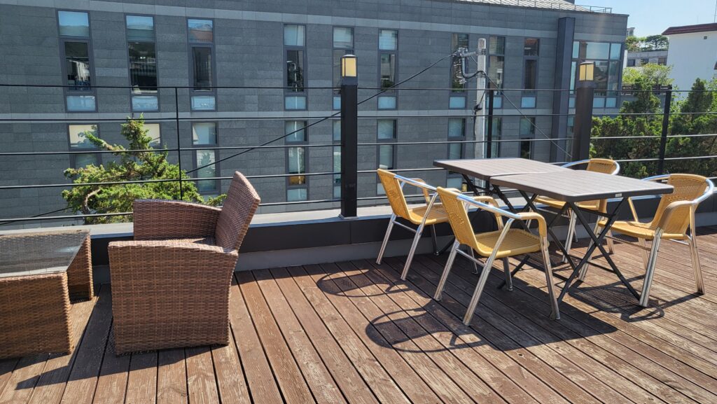 Rooftop area