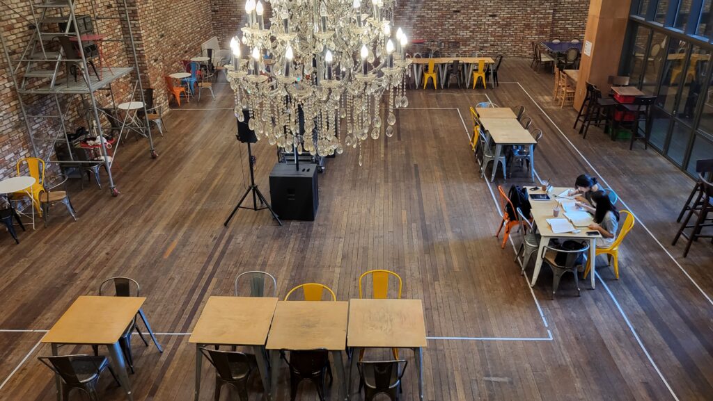 Cafe Alver in Gangnam basement work area