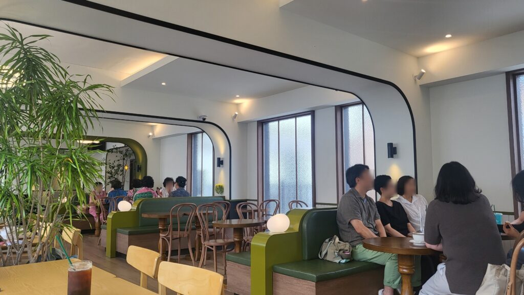 Second floor with plants
