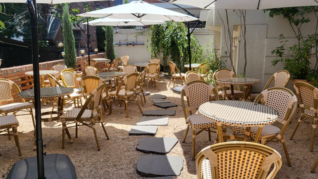 cafe gongmyoung terrace outdoor seating