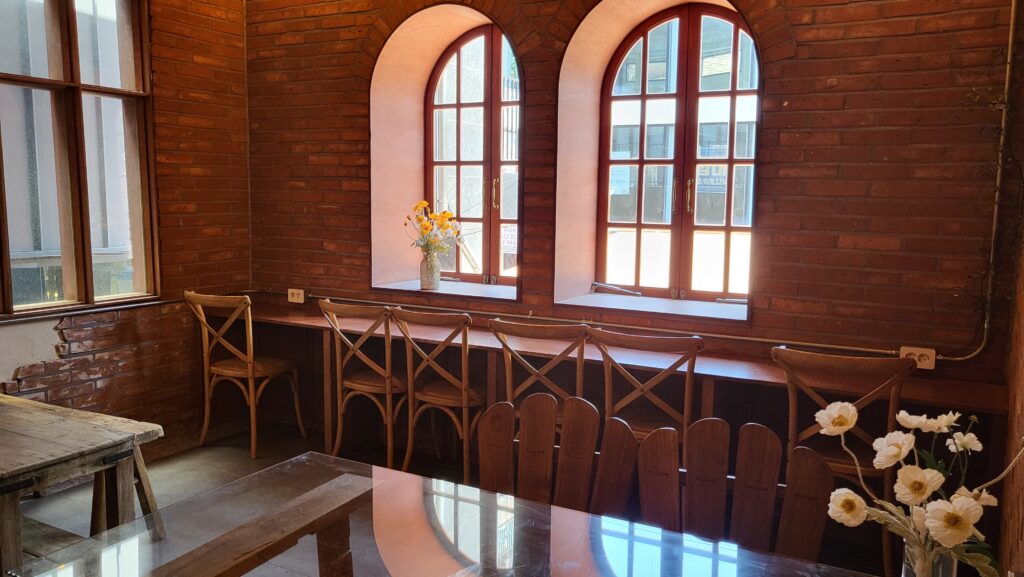 cafe gongmyoung 2nd floor