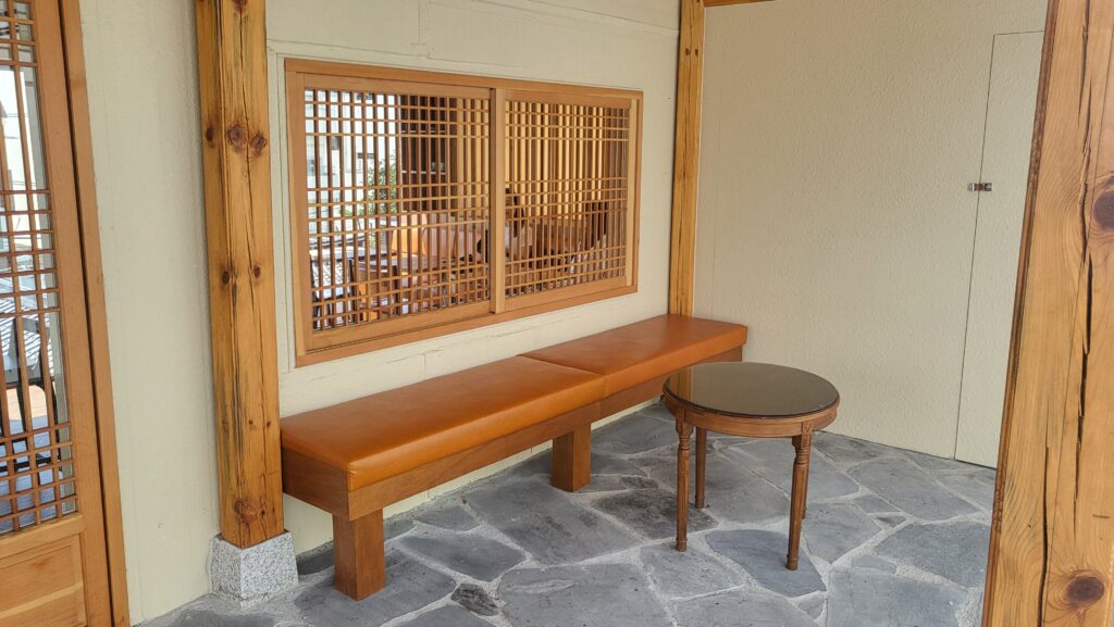 Hanok terrace