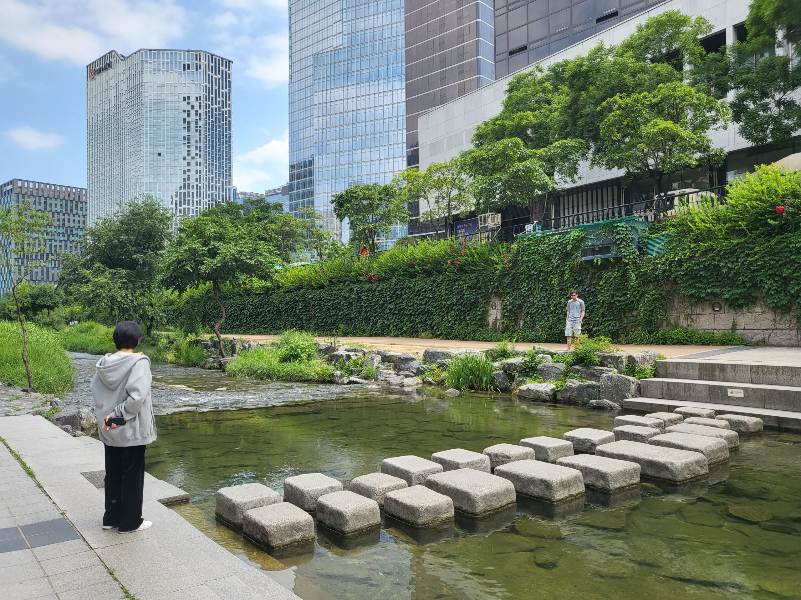 Best Time to Visit Seoul: Complete Monthly Weather Guide