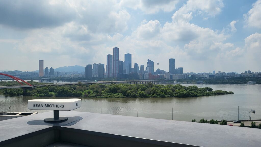 Rooftop Hangang River view cafe in Seoul at Bean Brothers Coffee House