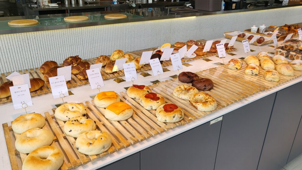 Baked goods at Ikseon-dong hanok cafe Wooz Bakery