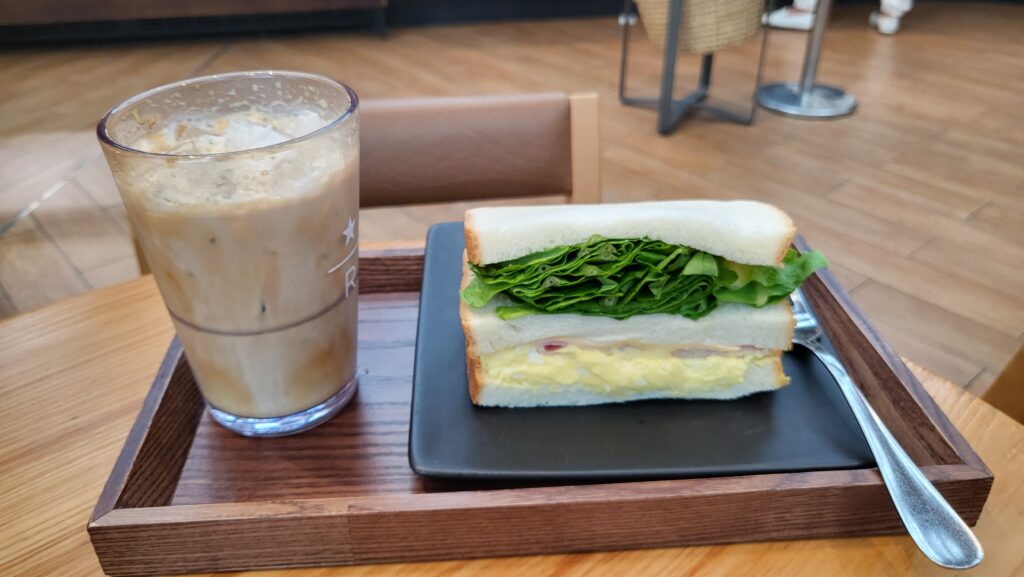 Reserve Coffee & Starbucks Sandwich