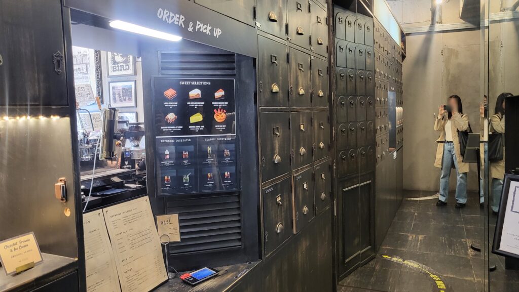 Mailroom Sindang Cafe counter