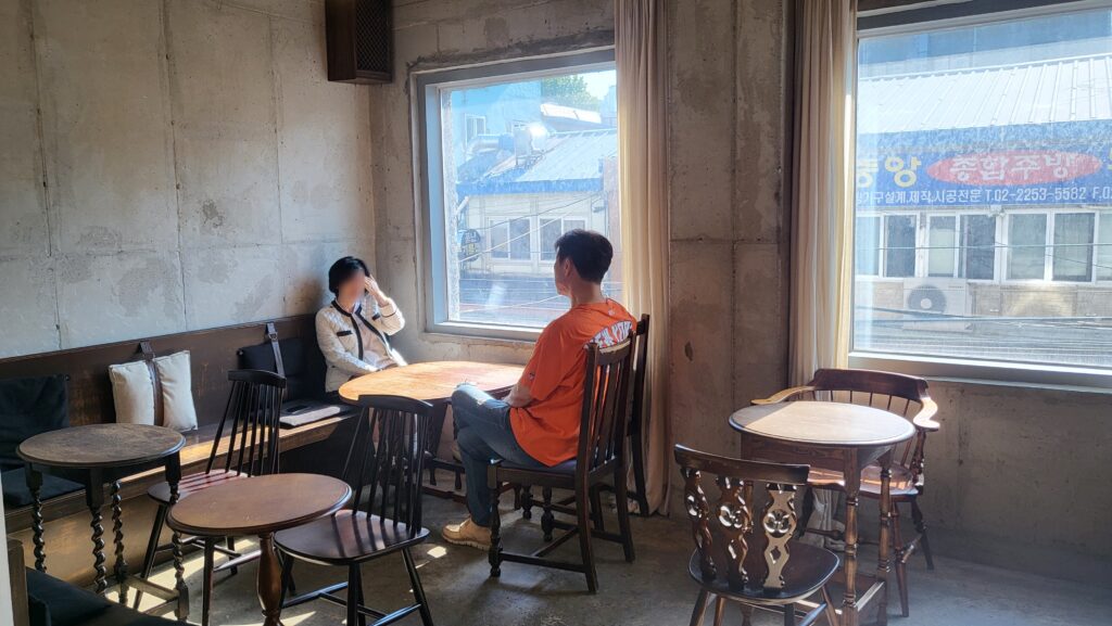 Mailroom Sindang Cafe vintage European-style interior