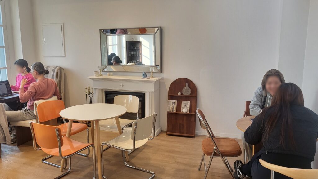 Mailroom Sindang Cafe fifth floor cozy modern interior perfect for dates and relaxation