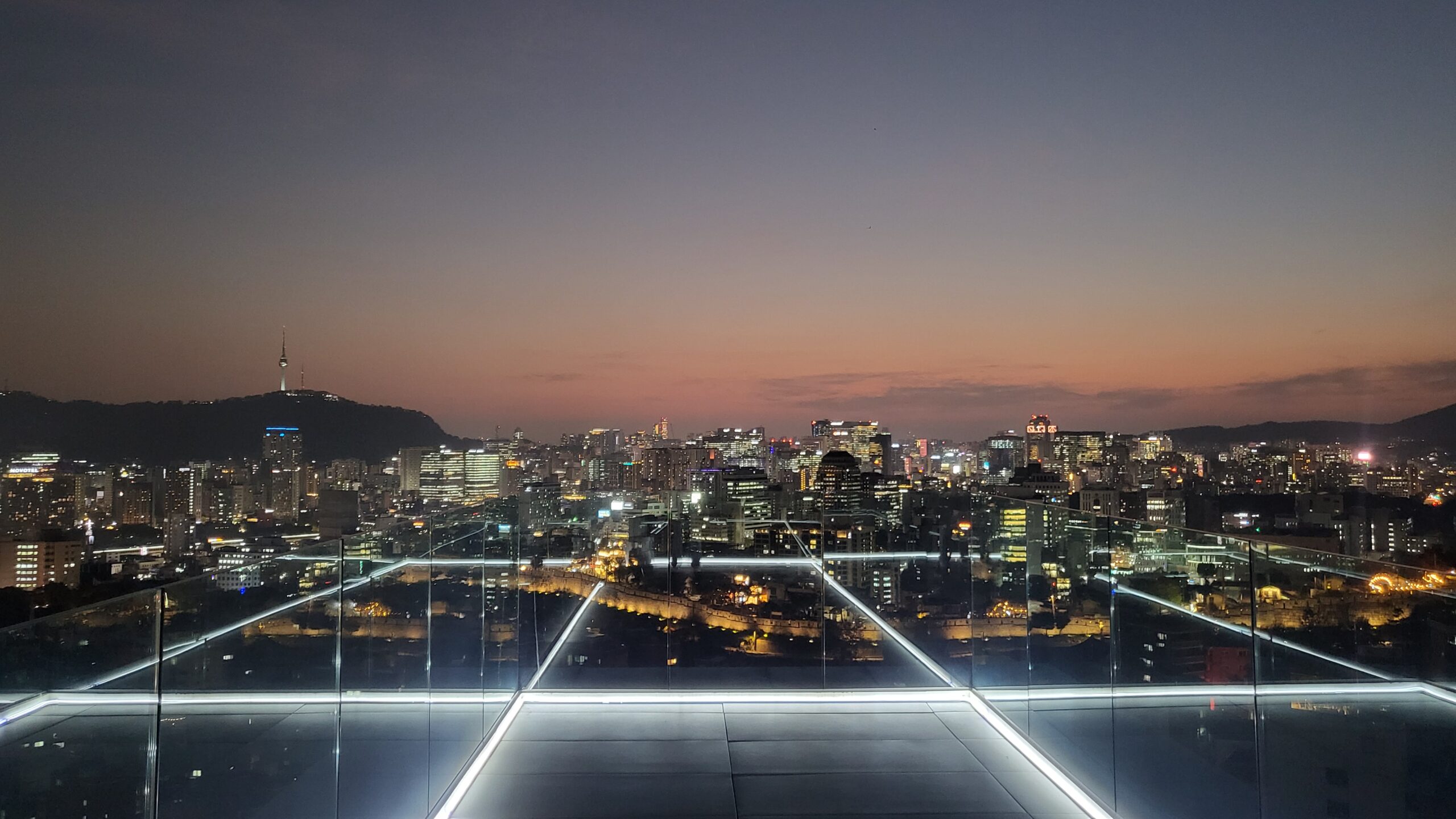 Namsan Tower Rooftop Cafe | Tertre – Stunning Seoul Night View
