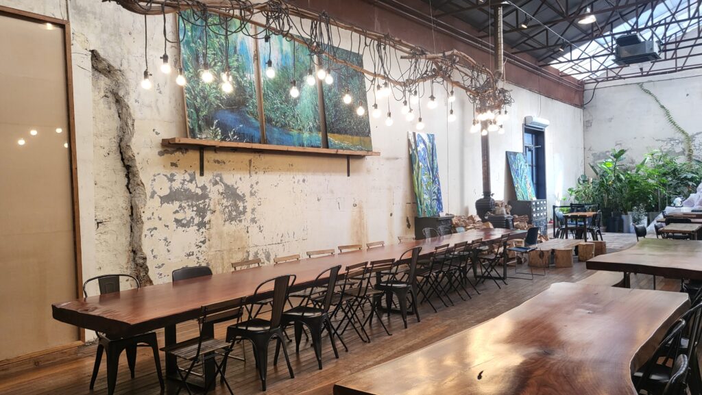 seongsu unique gallery cafe interior