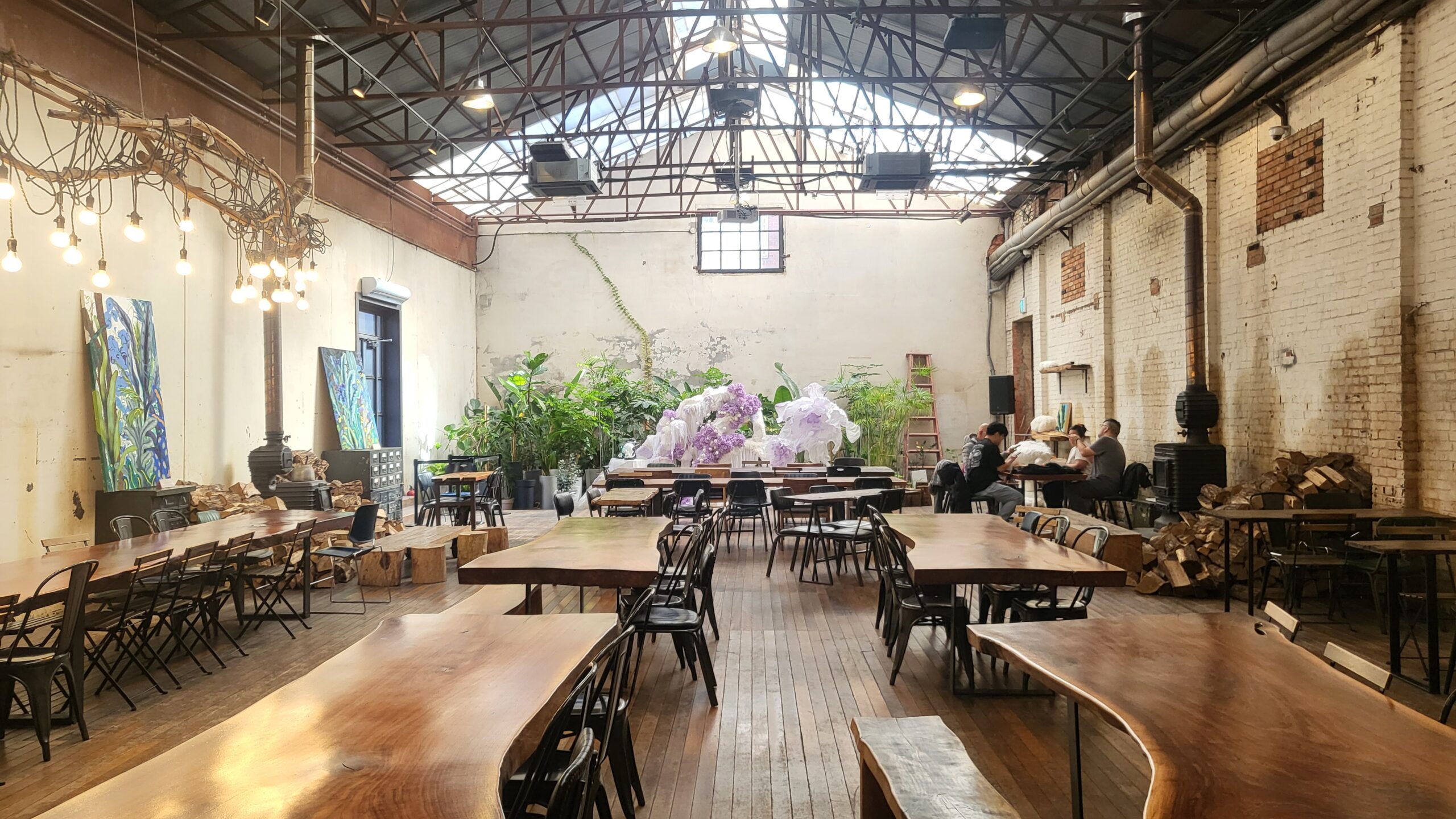 Seongsu Unique Gallery Cafe | Daelim Warehouse Gallery Review