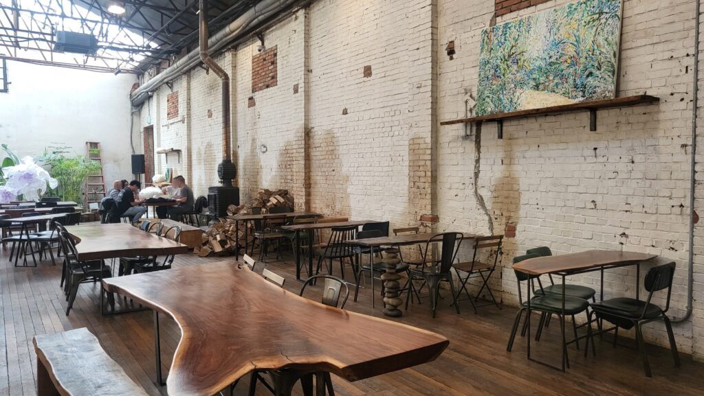 seongsu unique gallery cafe interior