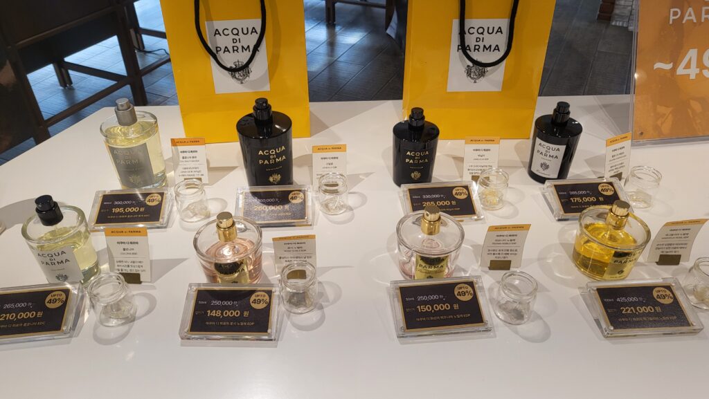 Hyehwa Date Course Perfume Graphy