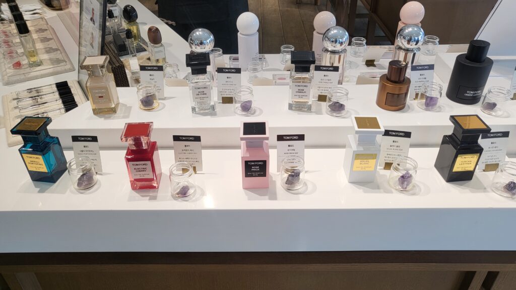 Hyehwa Date Course Perfume Graphy