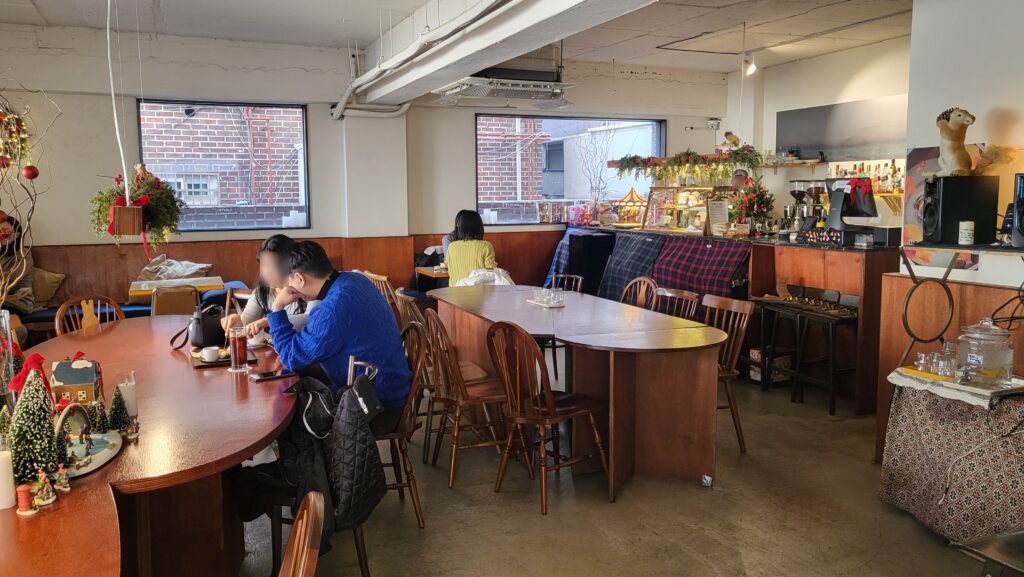 Hyehwa Churros Date Cafe Chillin Interior
