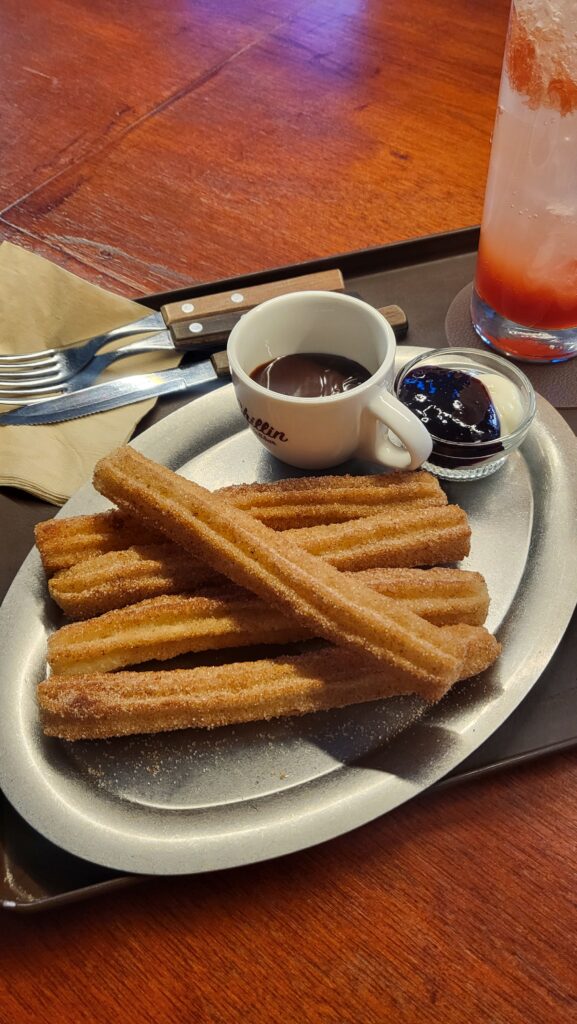 churros set nutella & cream cheese blueberry