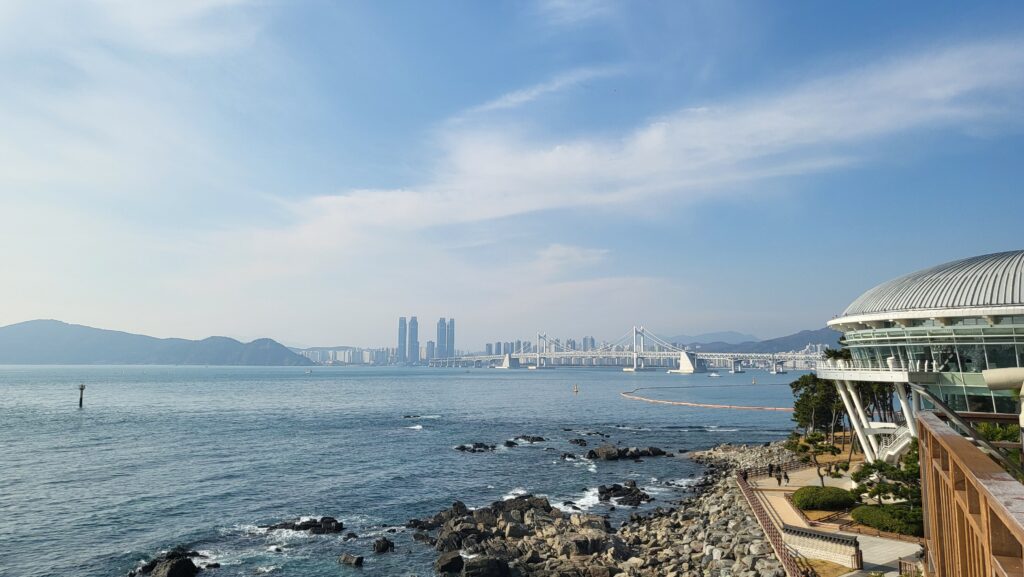 lighthouse ocean view