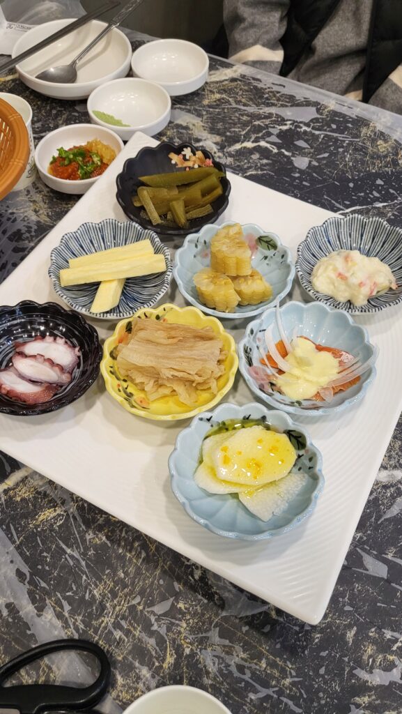 3-person food course side dishes