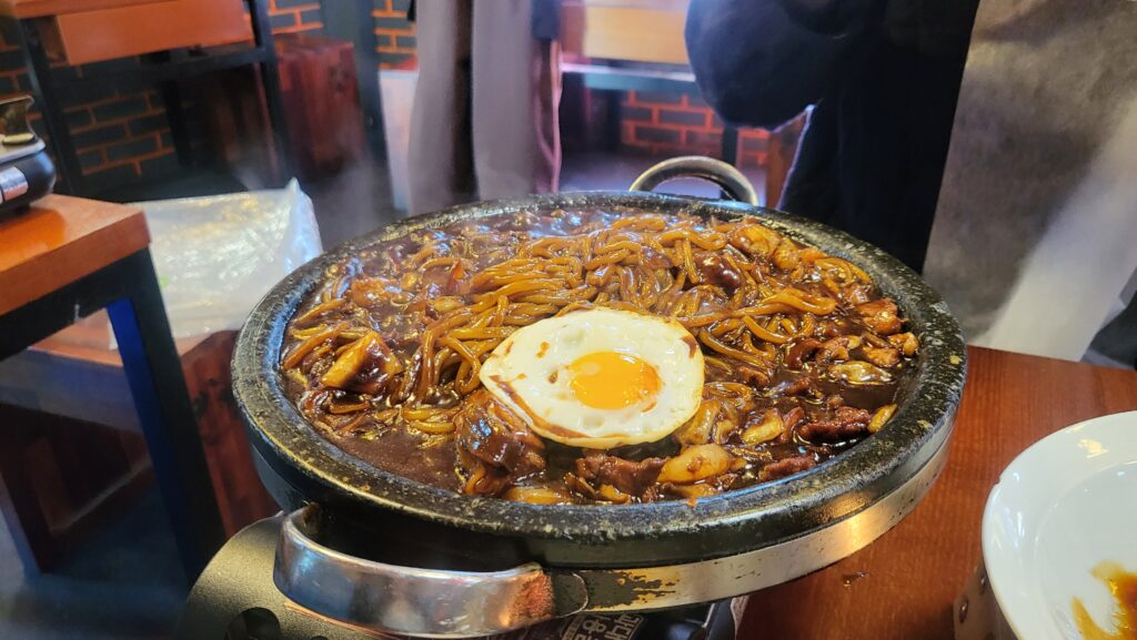 hot stone plate jajangmyeon