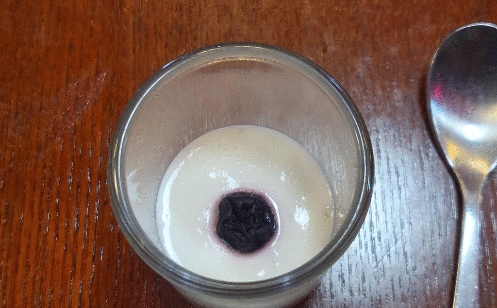 Hyehwa Best Jajangmyeon Happiness blueberry yogart dessert